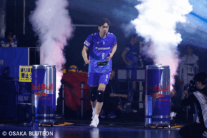 仲本賢優　入場