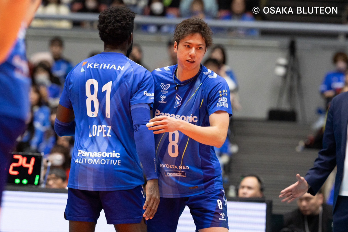 仲本賢優　コートイン